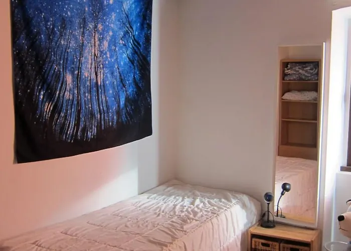 Δωμάτια σε οικογενειακή κατοικία Stone House